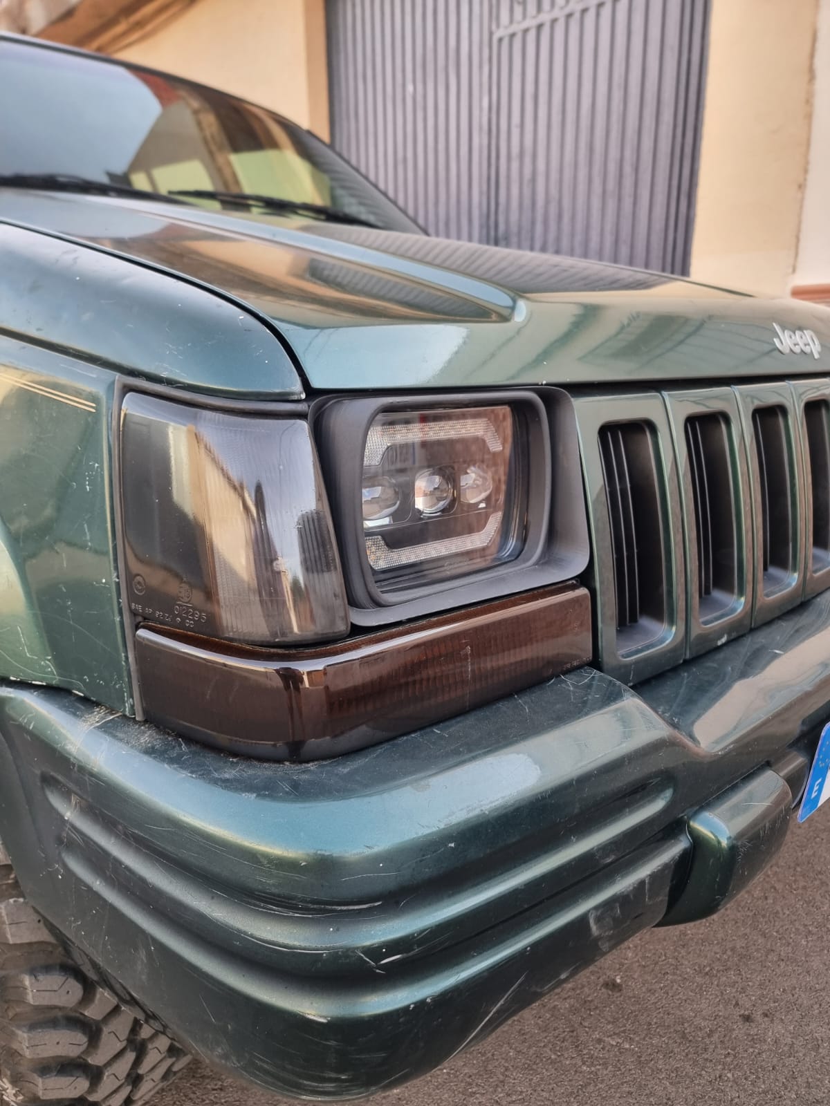 Marco adaptador faro LED rectangular Jeep Grand cherokee ZJ