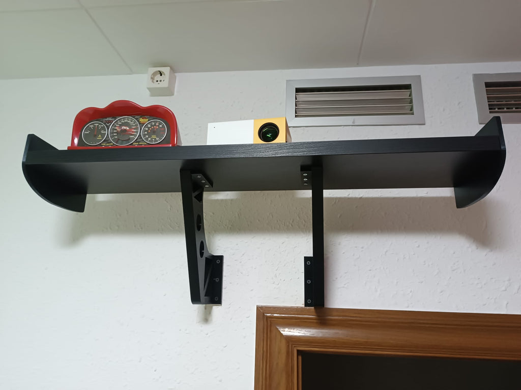 Estantería en forma de alerón marca de coche / circuito / nombre