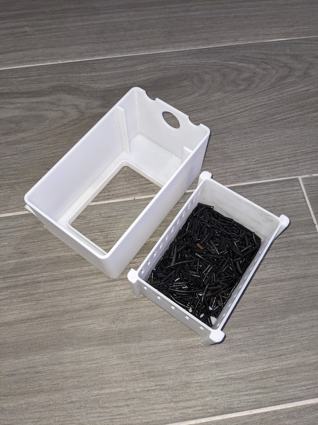 Caja filtrante para sump de acuario (170x80x100 mm) | Ideal para carbón, canutillos y pellets | Compatible con acuarios marinos y de agua dulce