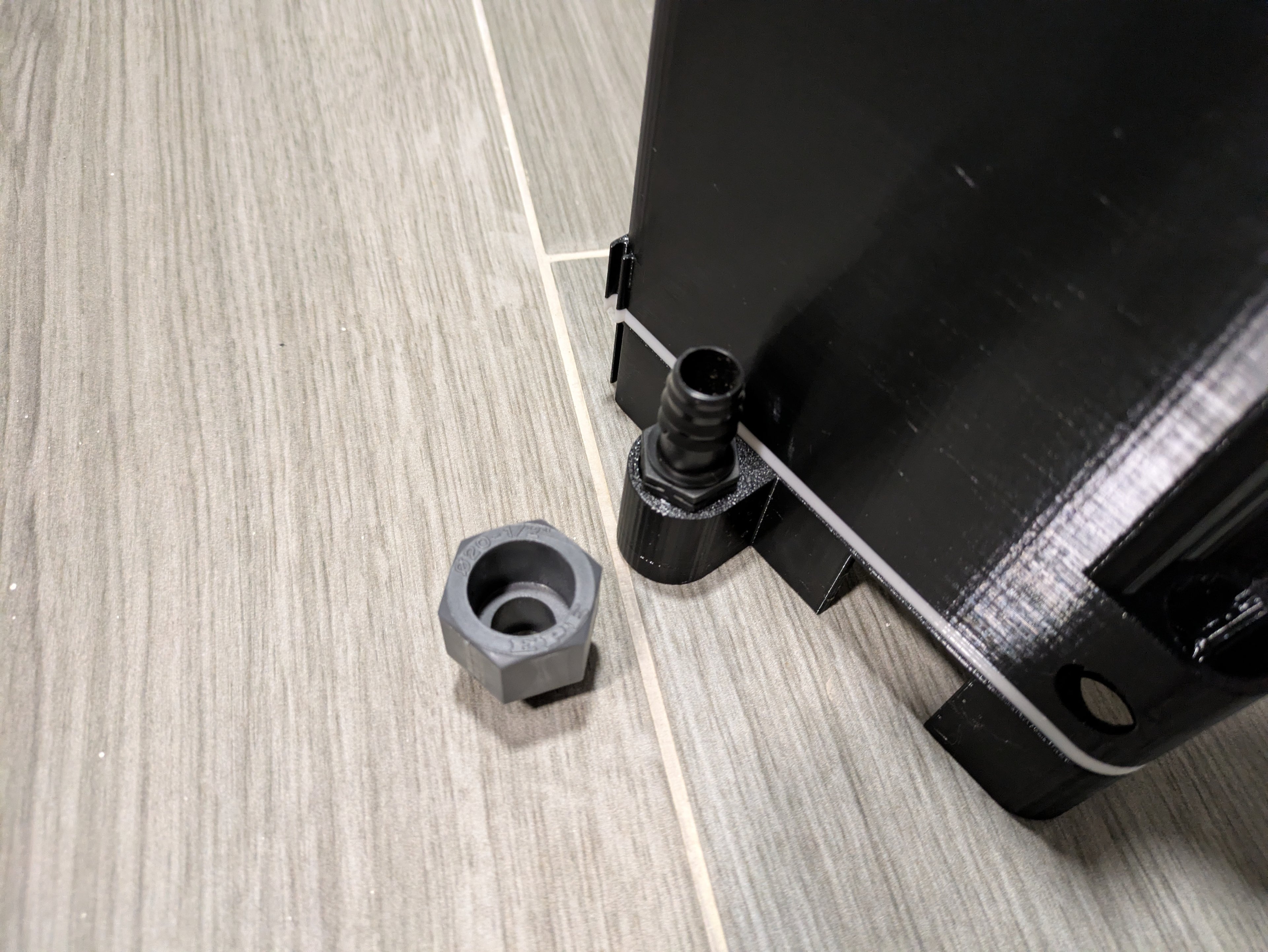 Reactor rectangular de alga Chaetomorpha/Caulerpa para sump