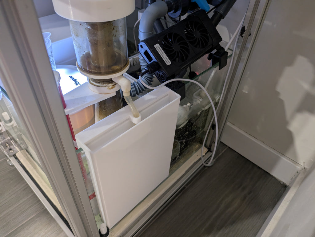 Depósito de desecho auxiliar para skimmer