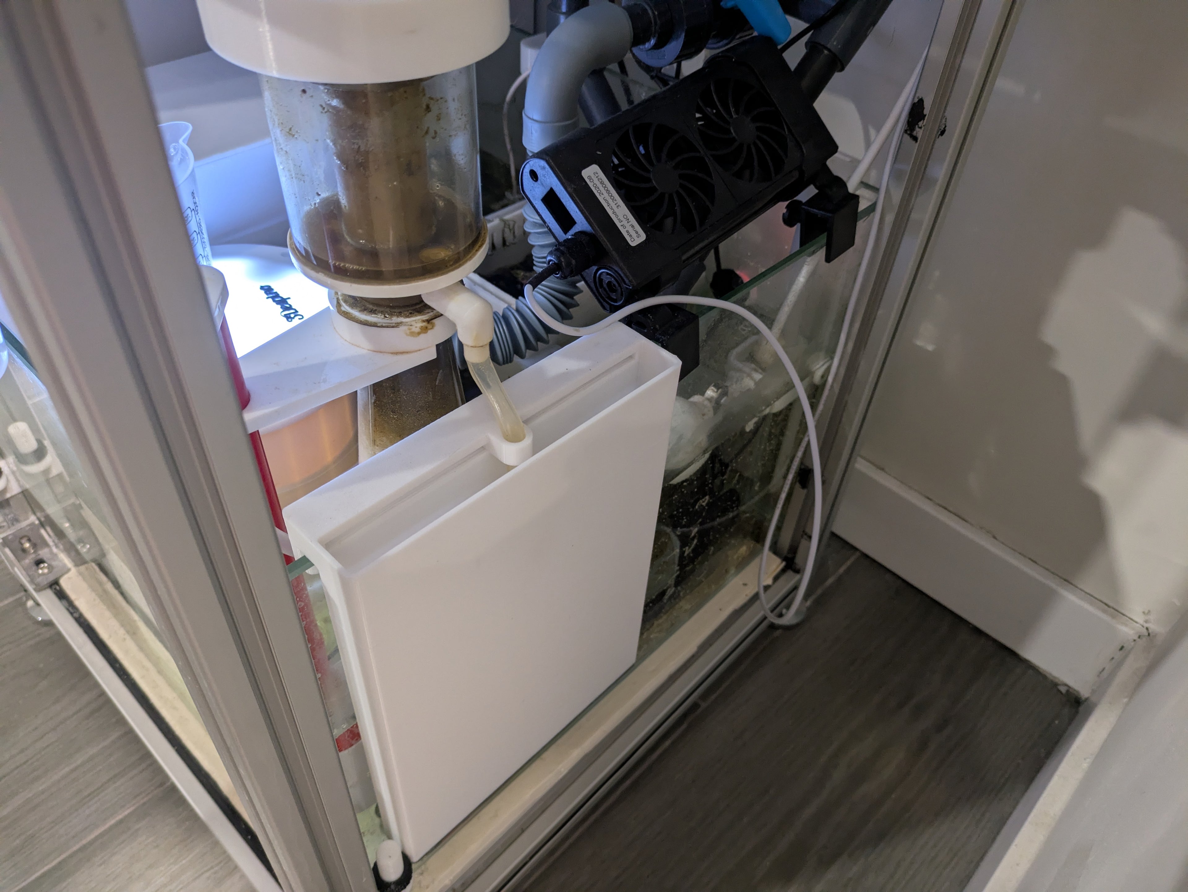 Depósito de desecho auxiliar para skimmer