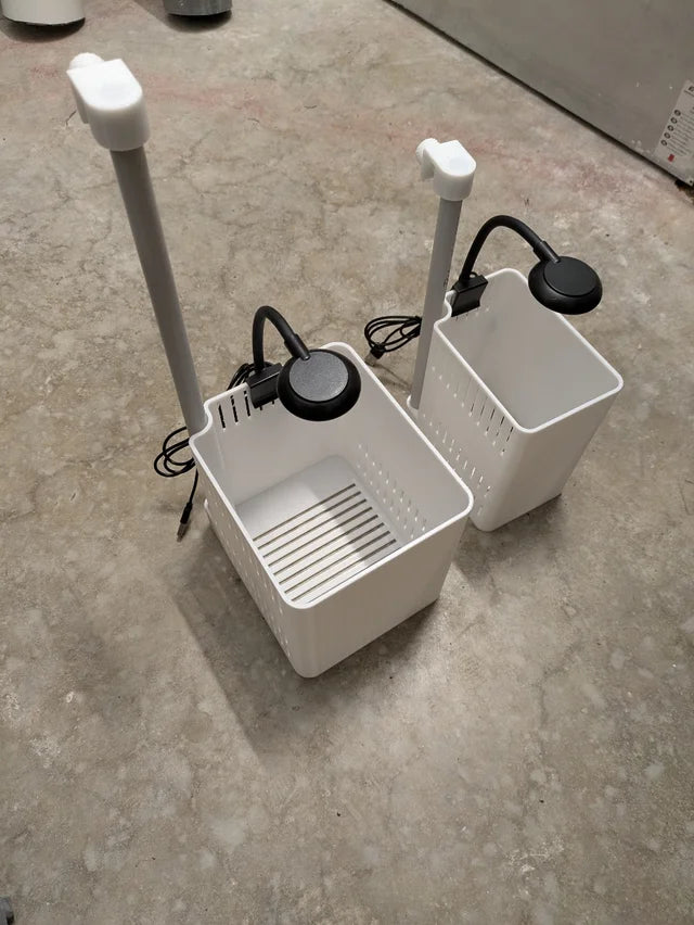 Reactor/Refugio de algas Chaetomorpha y Caulerpa para sump (3 tamaños) | Ajustable en altura y rotación 360º | Con lámpara LED 5W incluida